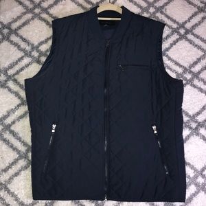 BANANA REPUBLIC NAVY BLUE QUILTED VEST